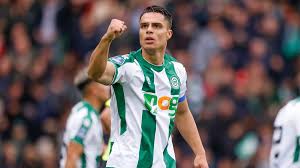 在足球圈并 在足球圈并